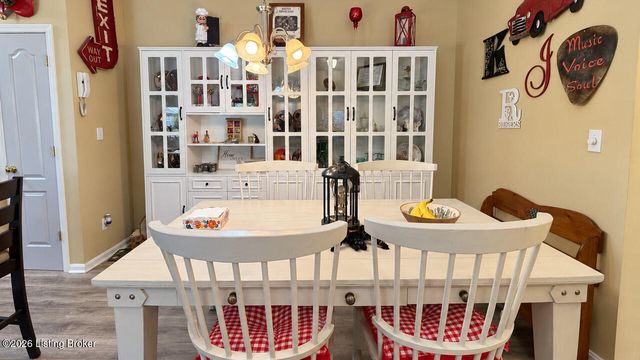 9106 Hawthorne Pointe Dr 101, Louisville, KY 40272