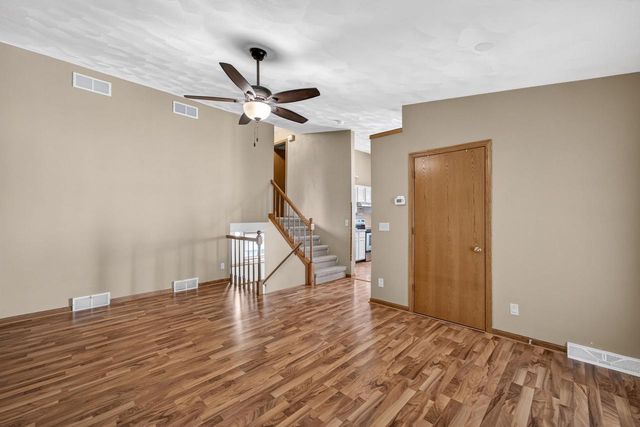 414 Meadow Oak Trail, Deforest, WI 53532