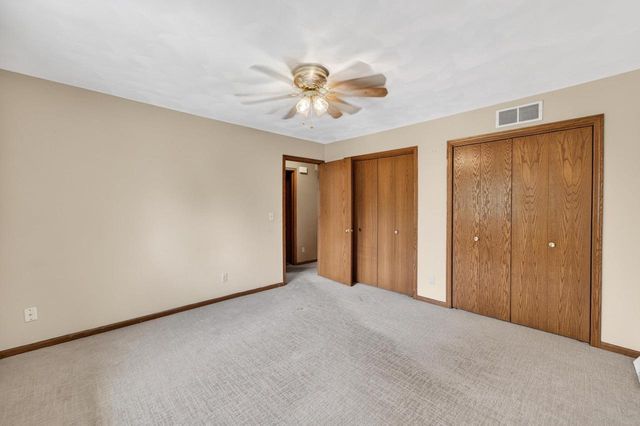 414 Meadow Oak Trail, Deforest, WI 53532