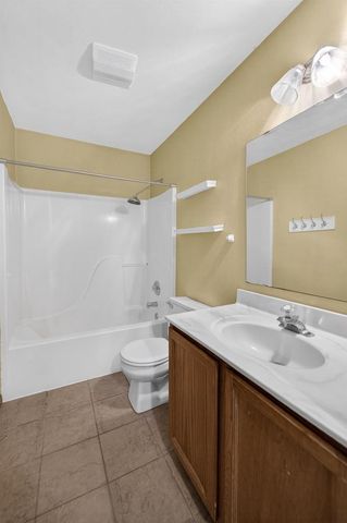 414 Meadow Oak Trail, Deforest, WI 53532