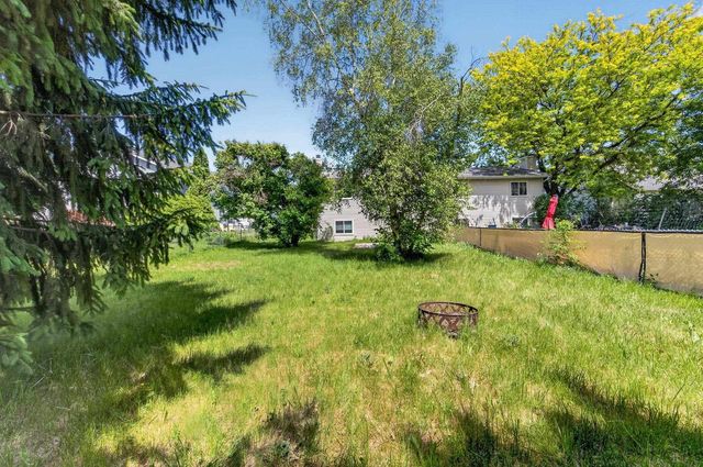 414 Meadow Oak Trail, Deforest, WI 53532
