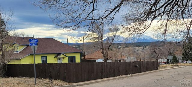 221 E Cedar St, Walsenburg, CO 81089