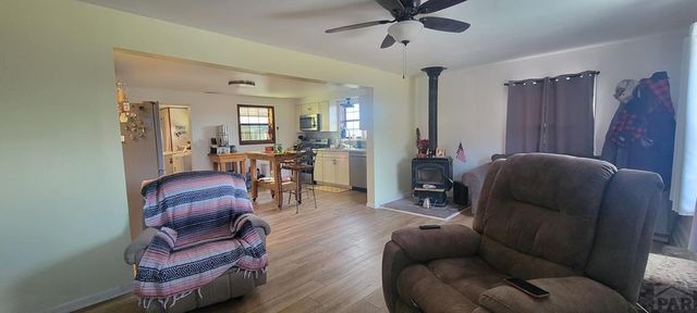 221 E Cedar St, Walsenburg, CO 81089