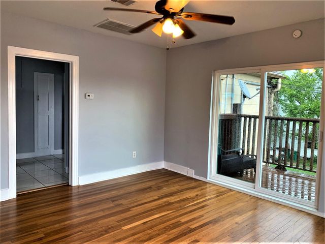 1546 Lombardy Street C, Houston, TX 77023