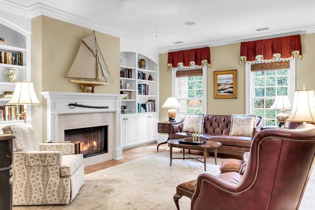 102 Sea Dog Circle, Mount Pleasant, SC 29464