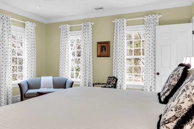 102 Sea Dog Circle, Mount Pleasant, SC 29464