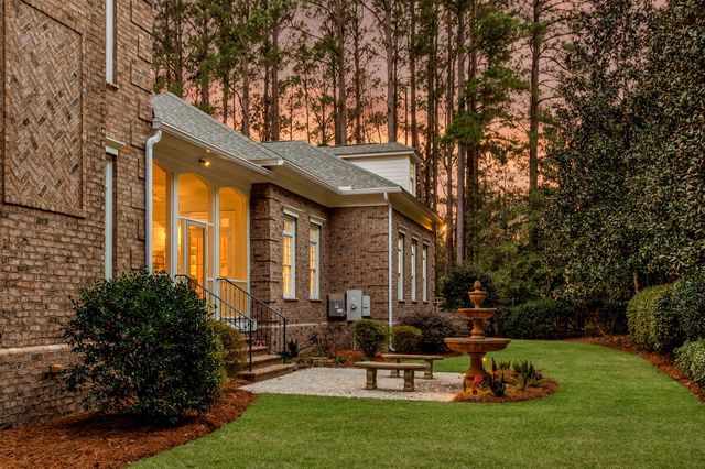 102 Sea Dog Circle, Mount Pleasant, SC 29464