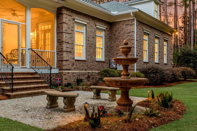 102 Sea Dog Circle, Mount Pleasant, SC 29464