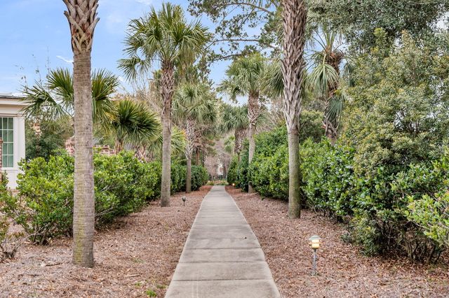 102 Sea Dog Circle, Mount Pleasant, SC 29464