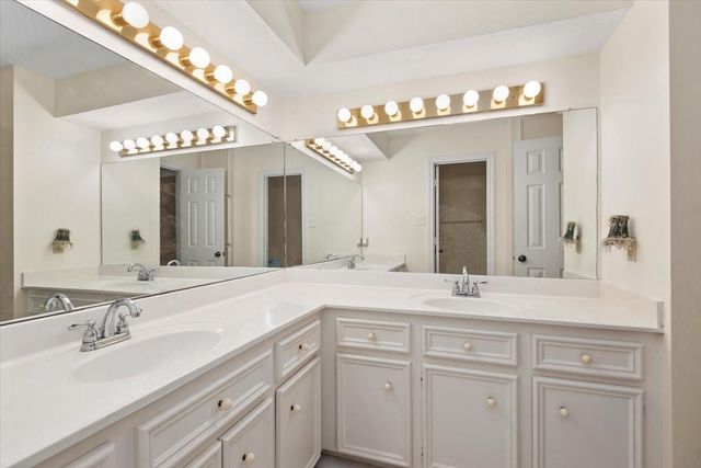 15111 T C Jester Boulevard, Houston, TX 77068