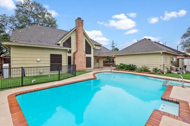 15111 T C Jester Boulevard, Houston, TX 77068