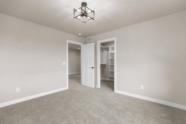 W5835 DELTA DRIVE, Menasha, WI 54952