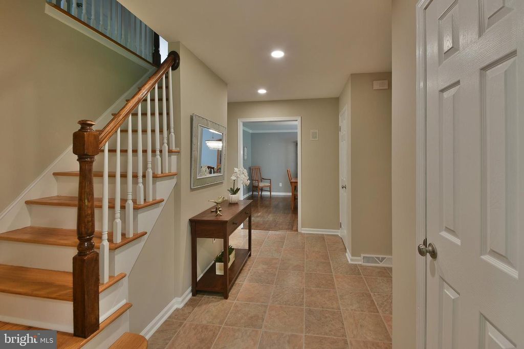50 LOCHATONG RD, EWING, NJ 08628 — photo 5