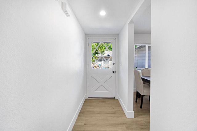 4127 E Grant Avenue, Fresno, CA 93702