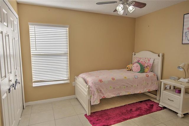 684 YORKSHIRE DRIVE, Oviedo, FL 32765