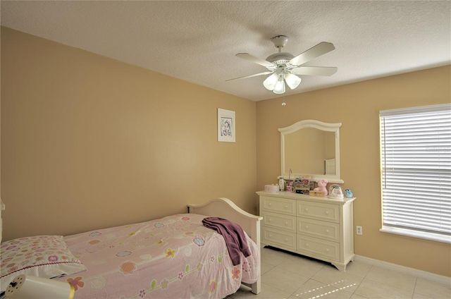 684 YORKSHIRE DRIVE, Oviedo, FL 32765