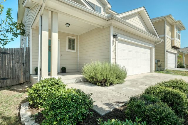 243 Twisted Oaks LN, Buda, TX 78610