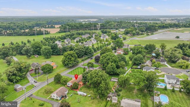 1806 OLD COOCHS BRIDGE RD, Newark, DE 19702