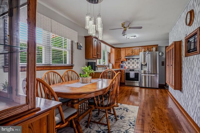 1806 OLD COOCHS BRIDGE RD, Newark, DE 19702
