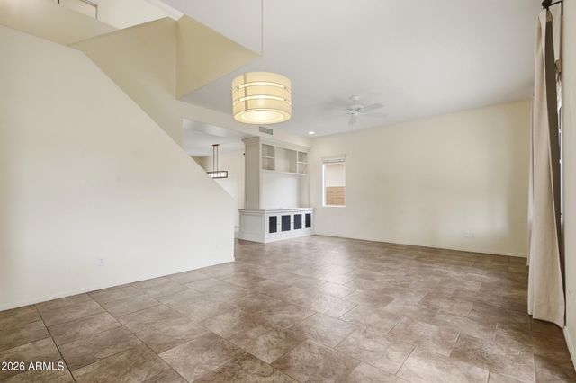 2068 W OLIVE Way, Chandler, AZ 85248