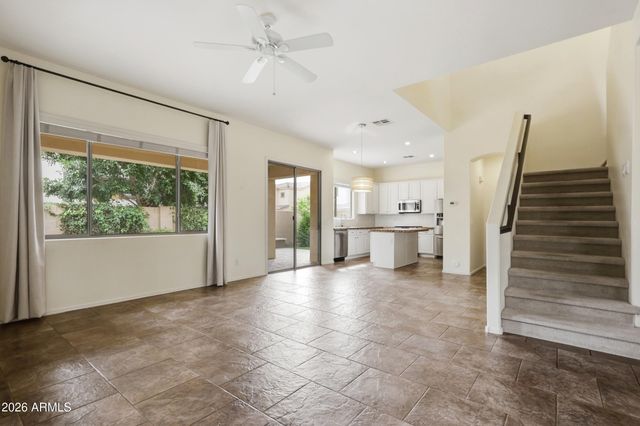 2068 W OLIVE Way, Chandler, AZ 85248