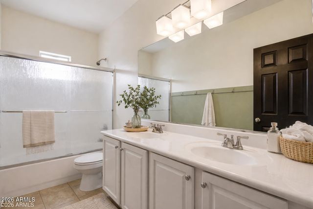 2068 W OLIVE Way, Chandler, AZ 85248