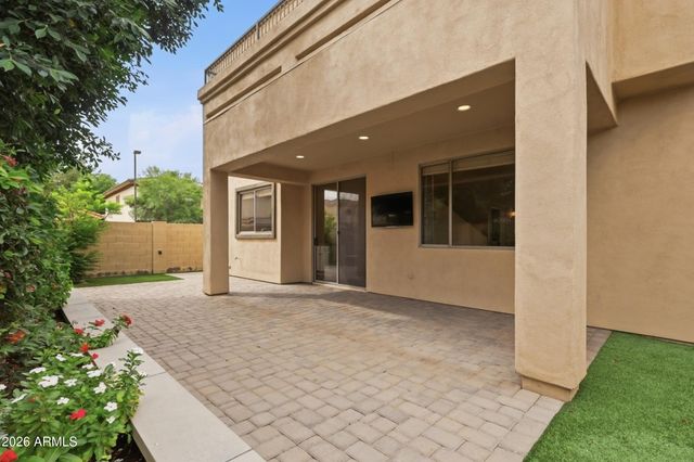 2068 W OLIVE Way, Chandler, AZ 85248