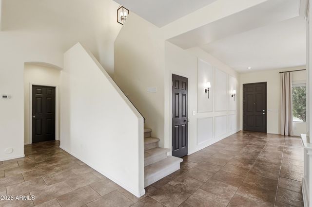 2068 W OLIVE Way, Chandler, AZ 85248