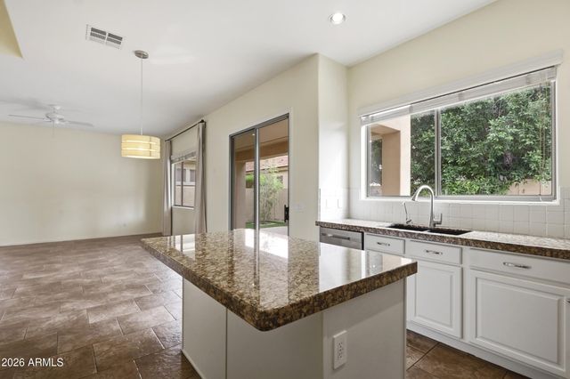 2068 W OLIVE Way, Chandler, AZ 85248