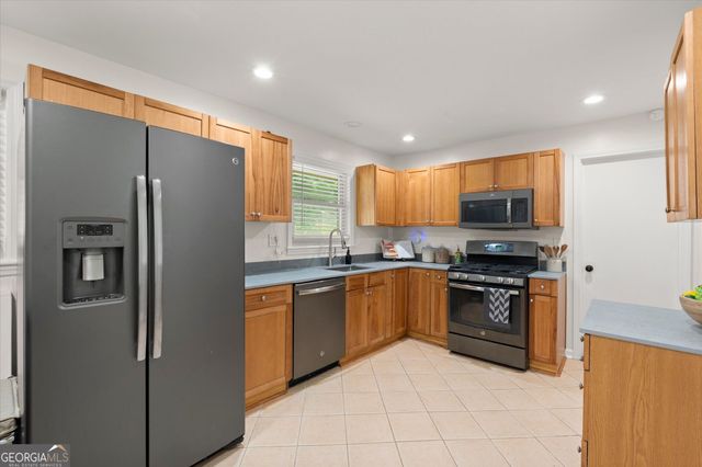 371 North Avenue, Hapeville, GA 30354