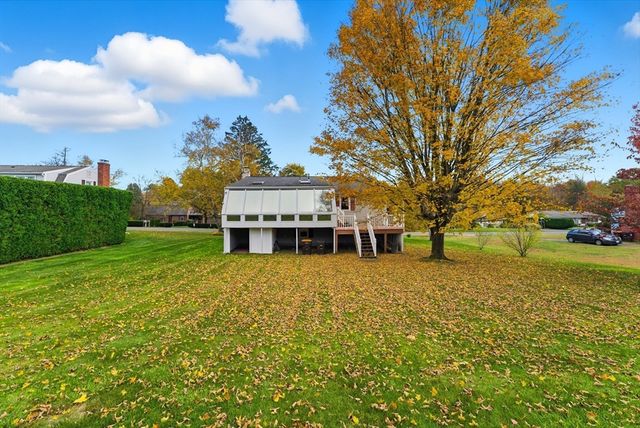 719 N West St, Agawam, MA 01030