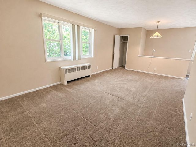 15-98 212 Street 276, Bayside, NY 11360
