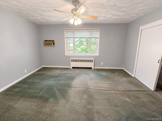 15-98 212 Street 276, Bayside, NY 11360