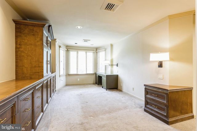 7920 LONG MEADOW RD, Baltimore, MD 21208