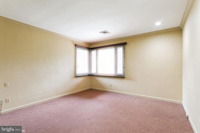 7920 LONG MEADOW RD, Baltimore, MD 21208