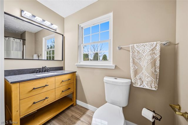 14751 Aspen Hills Lane, Burton, OH 44021