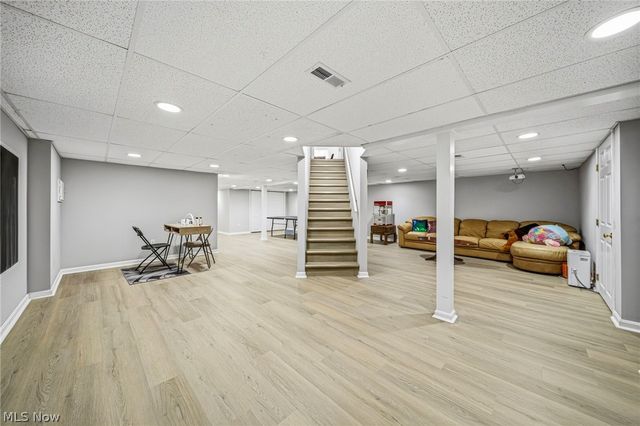 14751 Aspen Hills Lane, Burton, OH 44021