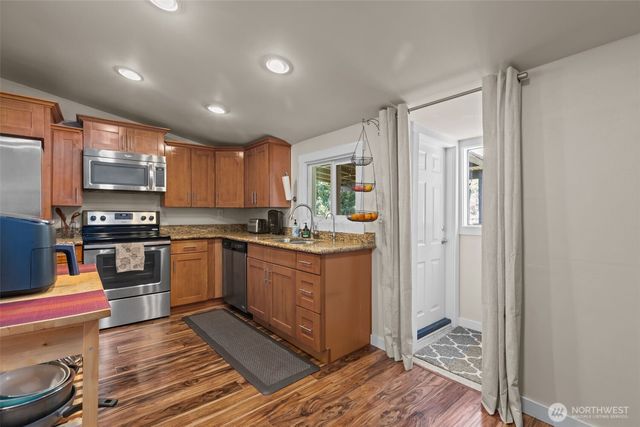 12419 20th Avenue S, Seattle, WA 98168