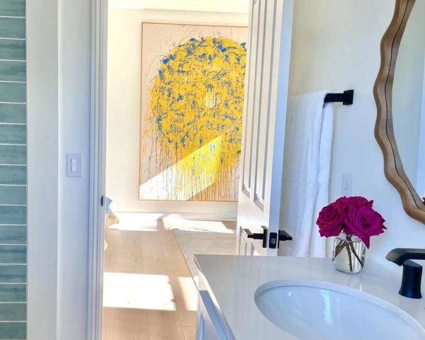 4305 Manchester Avenue, Encinitas, CA 92024