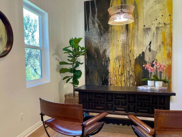 4305 Manchester Avenue, Encinitas, CA 92024
