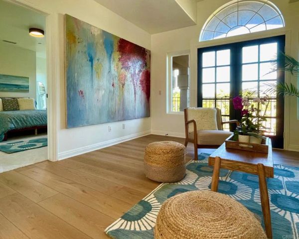 4305 Manchester Avenue, Encinitas, CA 92024