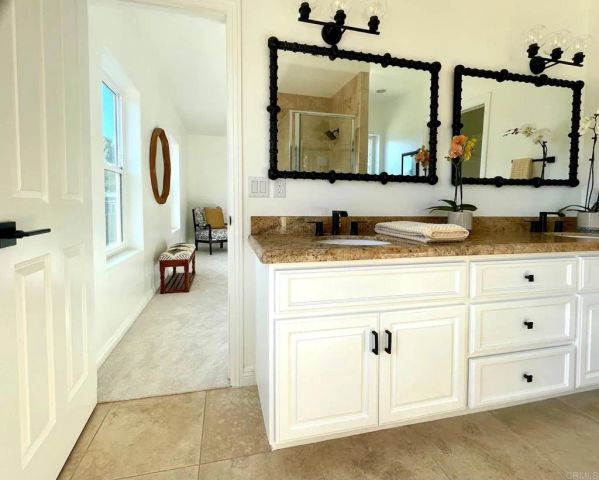 4305 Manchester Avenue, Encinitas, CA 92024