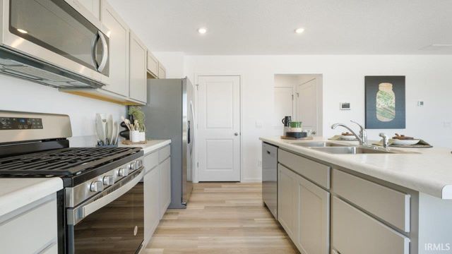 3605 Beck Court, Fort Wayne, IN 46818