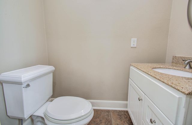 5701 Winsome Lane 2, Houston, TX 77057