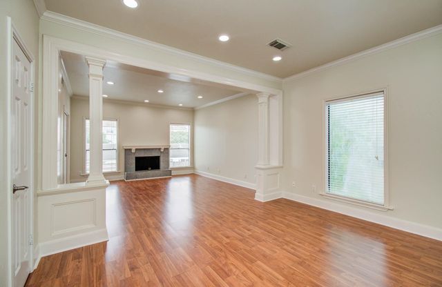 5701 Winsome Lane 2, Houston, TX 77057