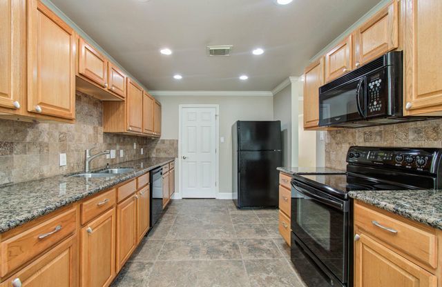 5701 Winsome Lane 2, Houston, TX 77057