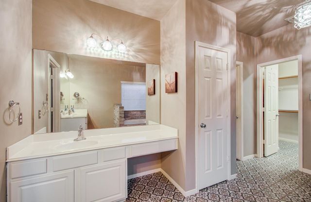 7714 Trophy Place Drive, Humble, TX 77346
