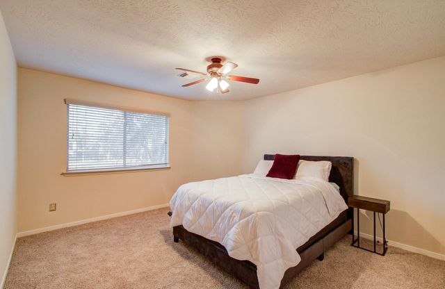 7714 Trophy Place Drive, Humble, TX 77346