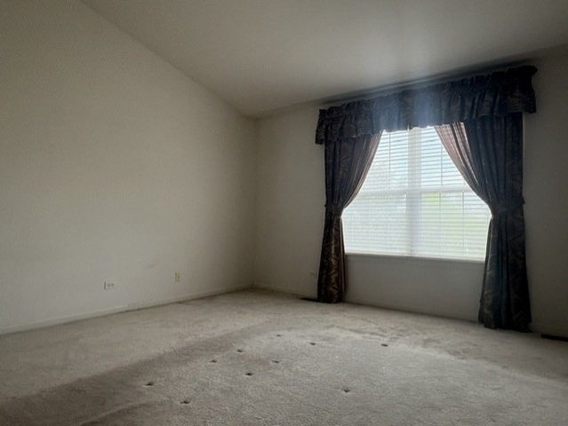 1295 Georgetown Way, Vernon Hills, IL 60061