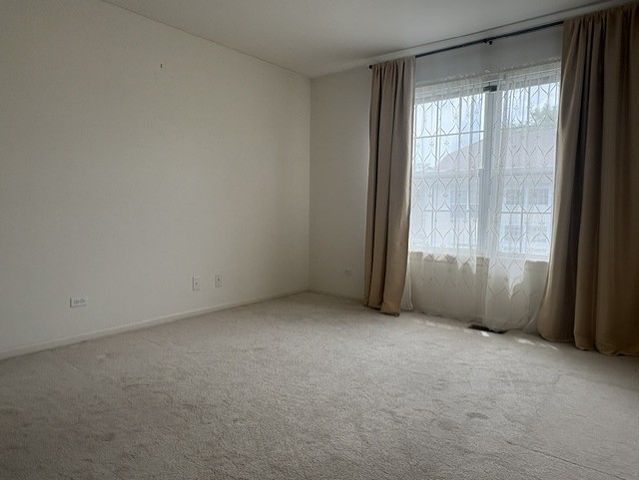 1295 Georgetown Way, Vernon Hills, IL 60061